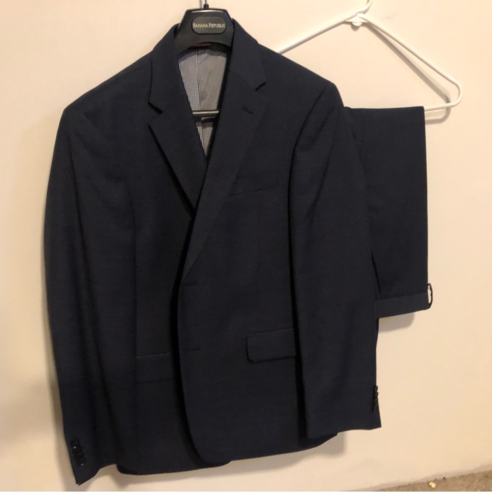 Tommy Hilfiger suit separates 38S jacket with 32x30 pants